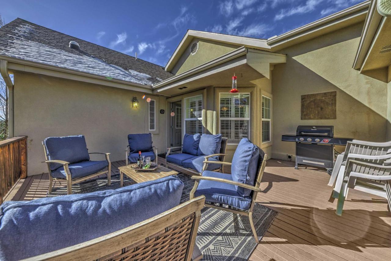 Roomy Ruidoso Retreat With Deck, Grill, And Mtn Views! المظهر الخارجي الصورة