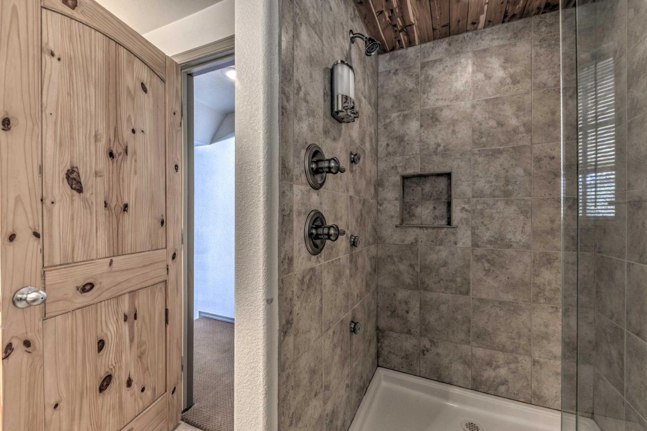 Roomy Ruidoso Retreat With Deck, Grill, And Mtn Views! المظهر الخارجي الصورة