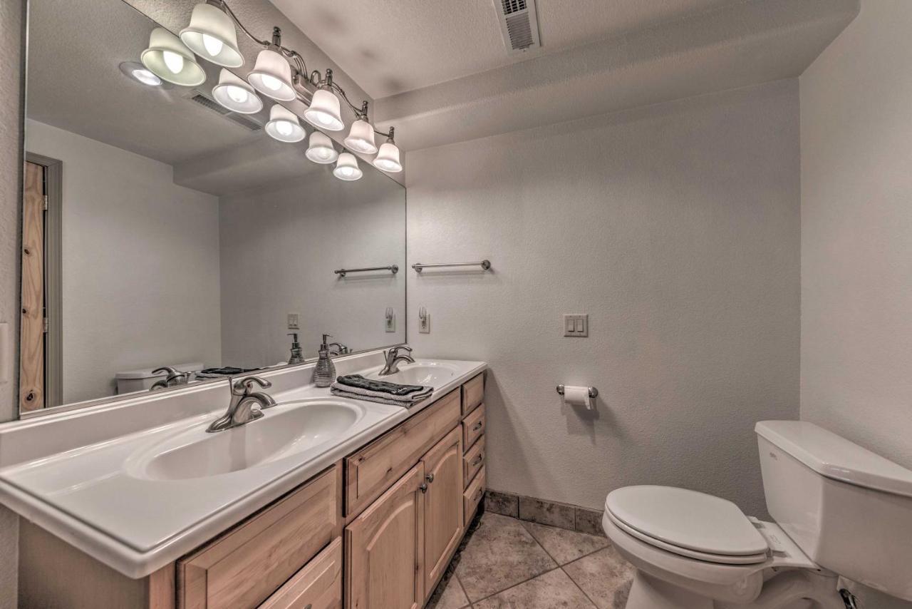 Roomy Ruidoso Retreat With Deck, Grill, And Mtn Views! المظهر الخارجي الصورة